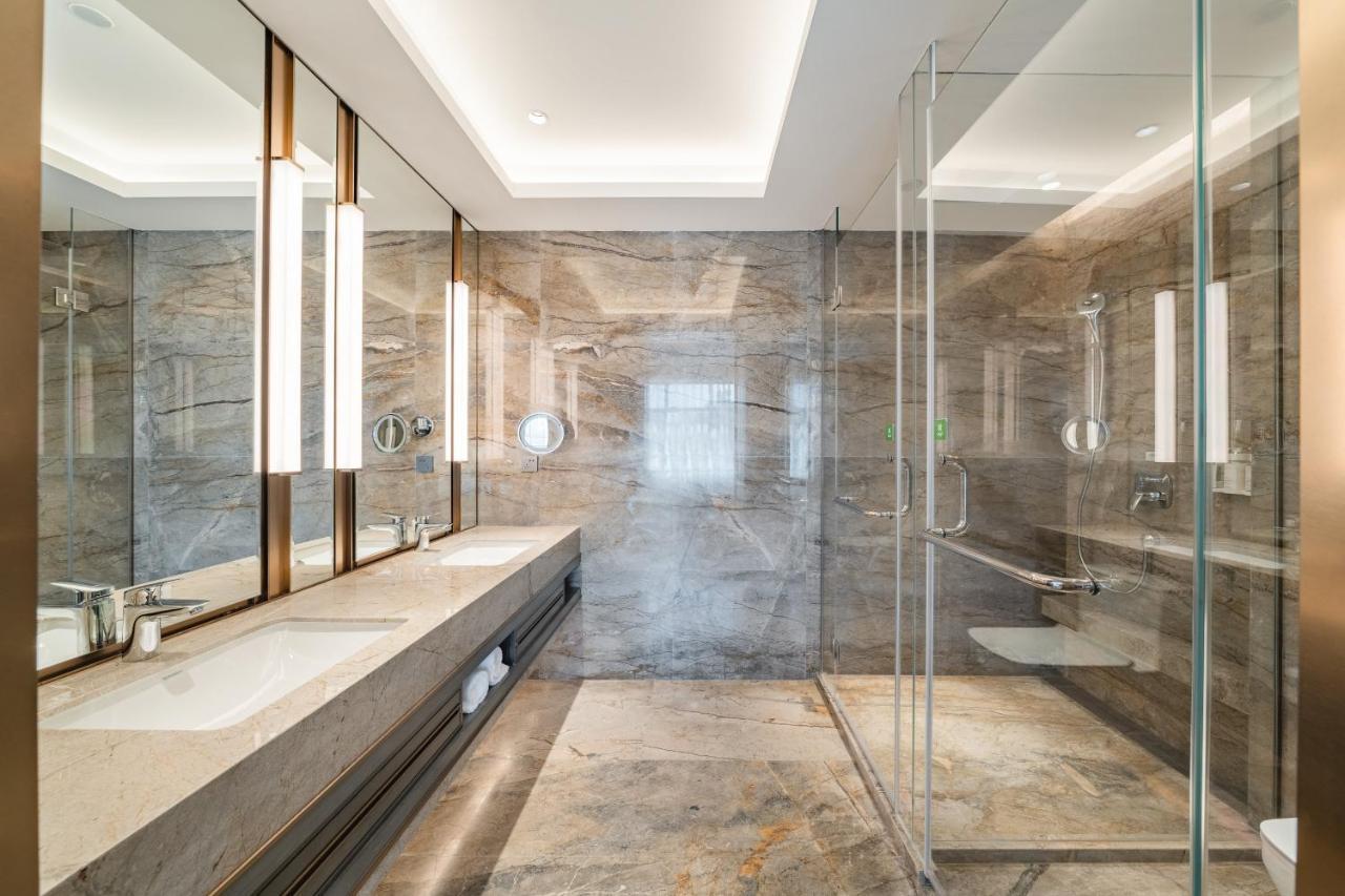 Holiday Inn Zhengzhou Zhongzhou By Ihg Екстер'єр фото