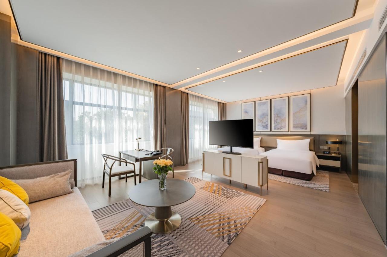 Holiday Inn Zhengzhou Zhongzhou By Ihg Екстер'єр фото
