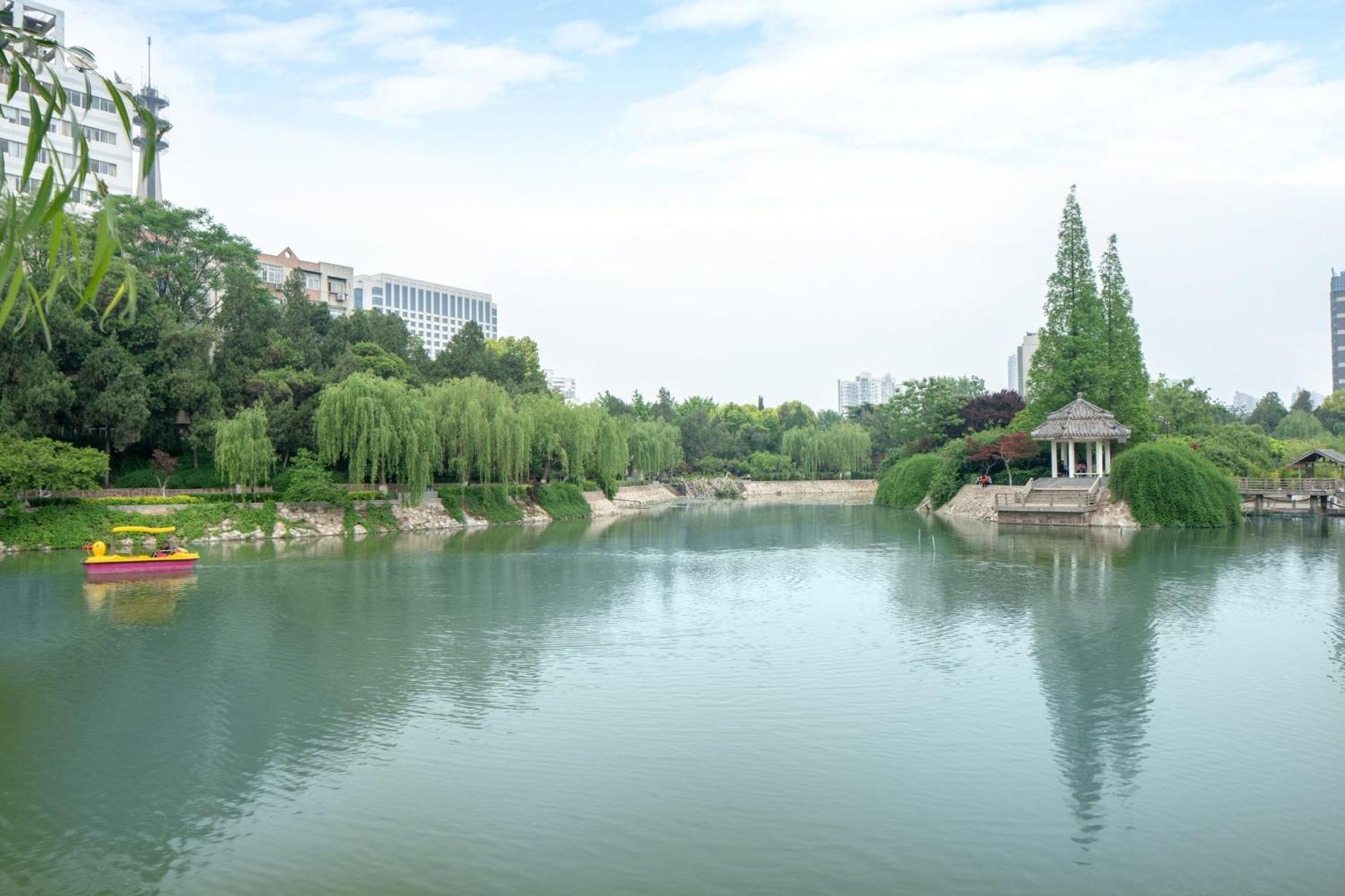 Holiday Inn Zhengzhou Zhongzhou By Ihg Екстер'єр фото