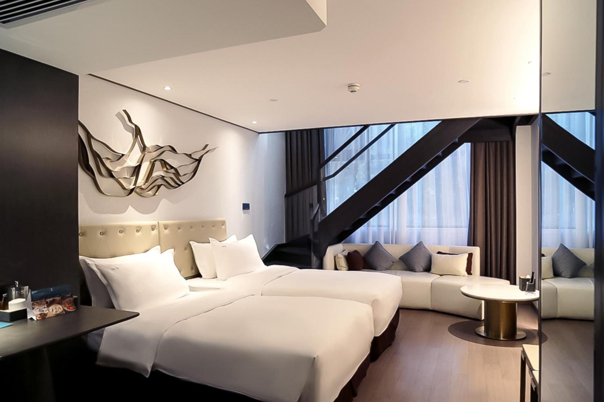 Holiday Inn Zhengzhou Zhongzhou By Ihg Екстер'єр фото